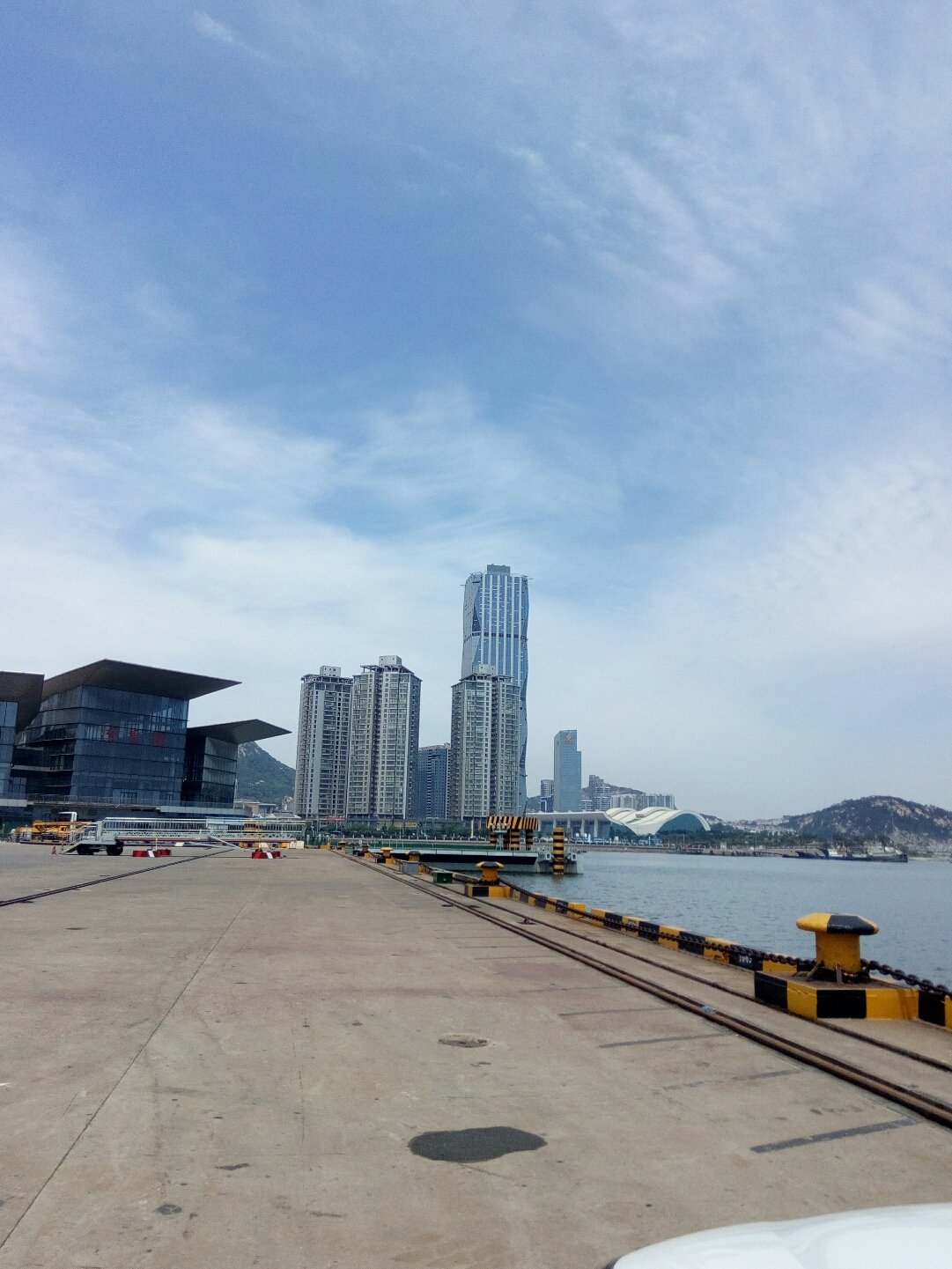 江苏省连云港市连云区海州湾街道海滨大道